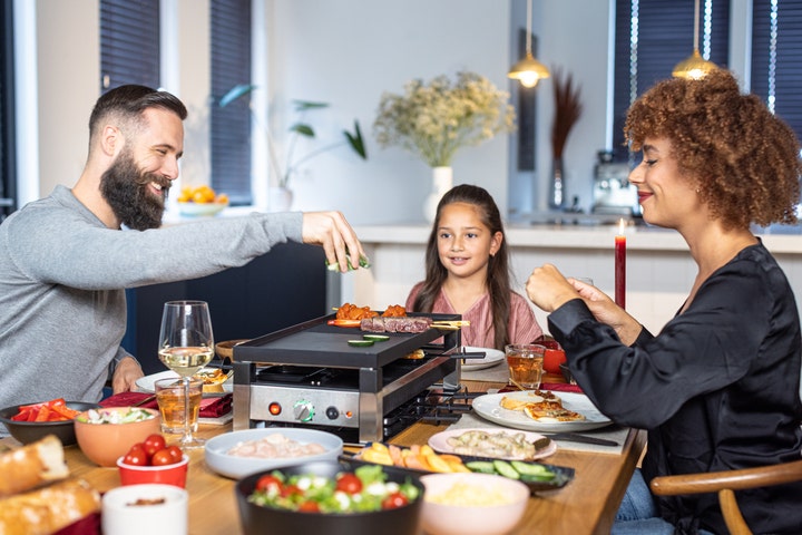 Solis 5 in 1 Tischgrill für 8