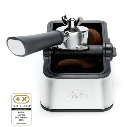 Solis Perfetta Ausklopfschale mit Siebträger und Plus X Award 2025 Logo