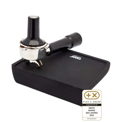 Solis Tampingmatte mit Tamper, Siebträger und Plus X Award Auszeichnung