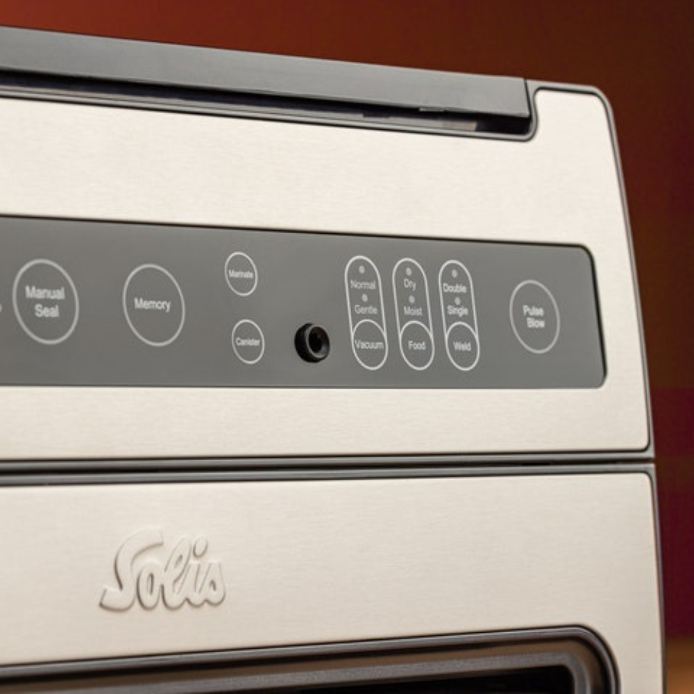 Detailansicht des Bedienfeldes des Solis VertiVac Vakuumierers